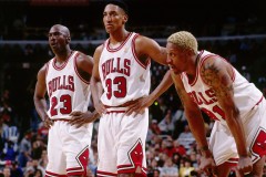 约基奇42+22创纪录，掘金主场逆转雷霆，季后赛开赛即迎历史之夜